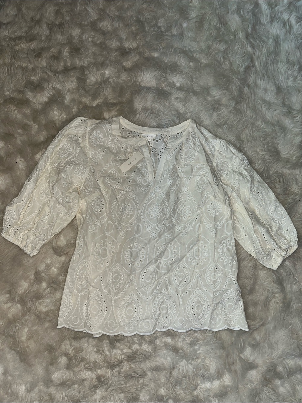Adiva White Eyelet Lace Peasant Blouse